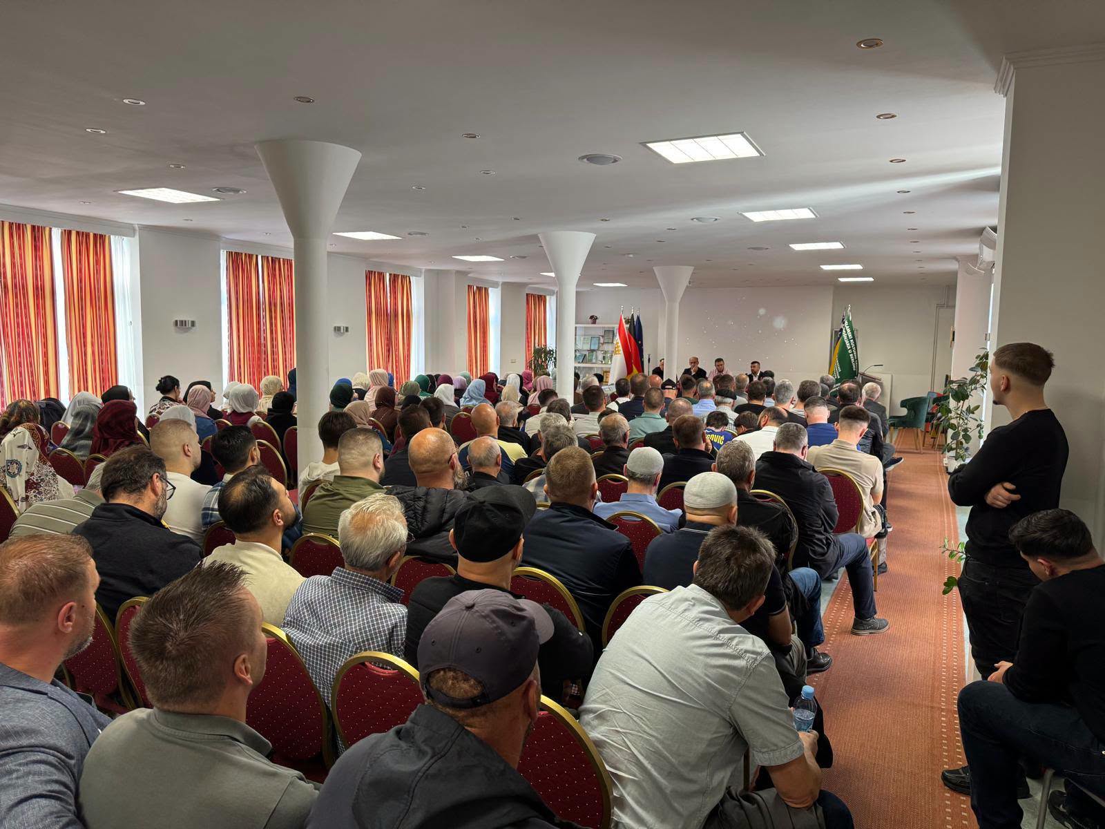 Salkić iz Berlina: Bošnjaci trebaju postati svjesni svoje snage i odgovornosti